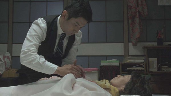 注意千万别摸去世亲人的身体