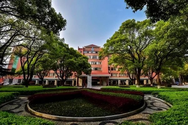 湖南四大名校高中名称及升学率