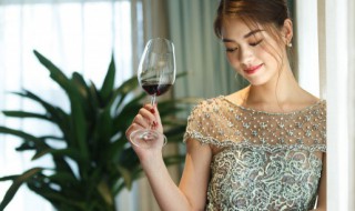 职场新人敬酒注意事项 职场新人敬酒有哪些需要注意的