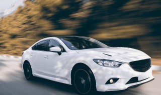 冬天汽车电瓶保养要多久 冬天汽车电瓶能够保养多长时间