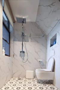 马桶一直在上水停不下来怎么办 马桶一直上水原因与解决