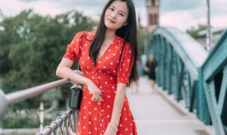 连衣裙怎么挑 连衣裙该如何挑选