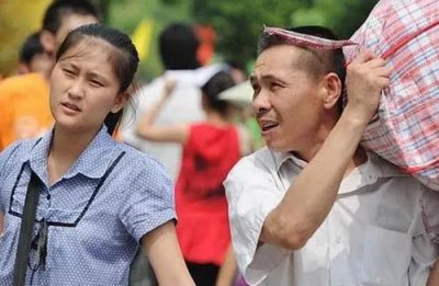 当代农村人的三座大山是指 农村人的经济负担有哪些