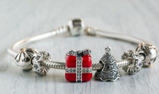 双鱼座女生戴什么幸运 双鱼座女适合戴什么首饰