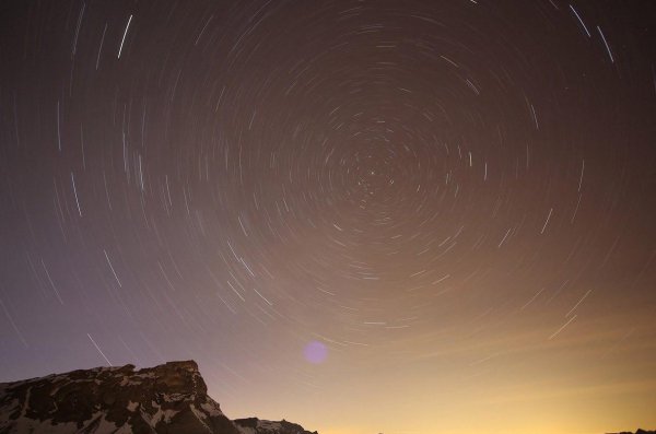 地球自转不就是永动机吗