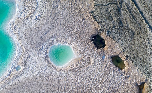 翡翠湖在哪里有什么特点