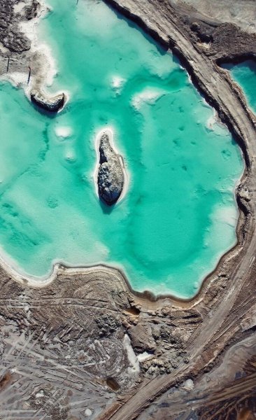 翡翠湖在哪里有什么特点