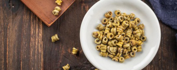 石斛花茶要搭配什么茶进行冲泡