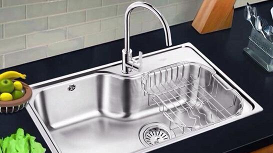 厨房用单水槽好还是双水槽好