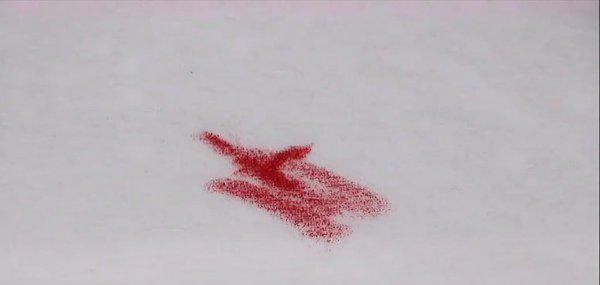 衣服被染色了怎么能恢复原来的颜色