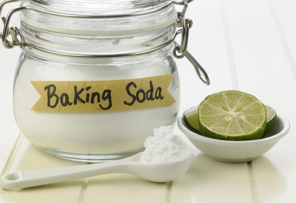 鞋边发黄怎么变白最有效方法