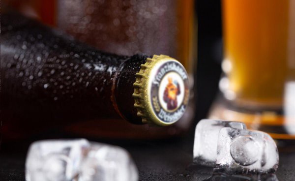 鞋边发黄怎么变白最有效方法