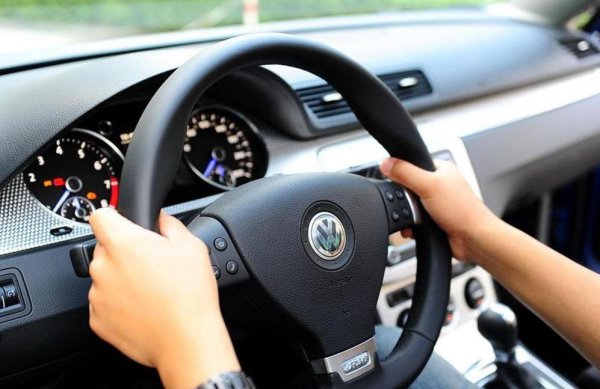 停车方向盘不回正对车有影响吗