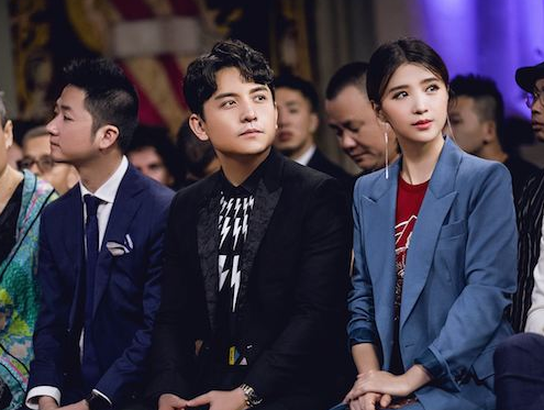 百克力老婆是做什么工作的