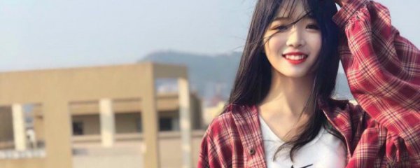 本命年兔年什么颜色