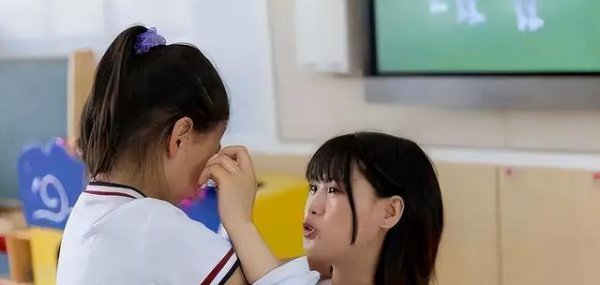 家长委员会是干什么工作的