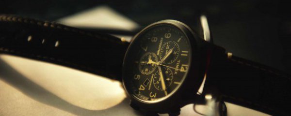 怎么挑表盘尺寸大小