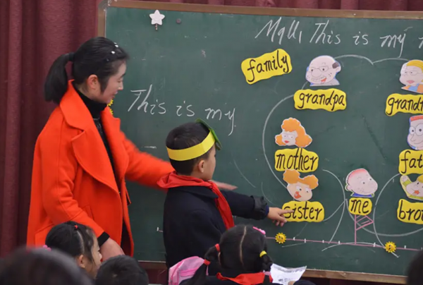 剑桥英语和新概念英语哪个更好