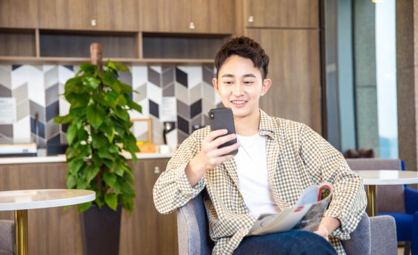 喜欢换头像的女生性格