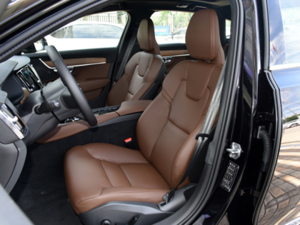 沃尔沃s90和凯迪拉克ct6哪个好