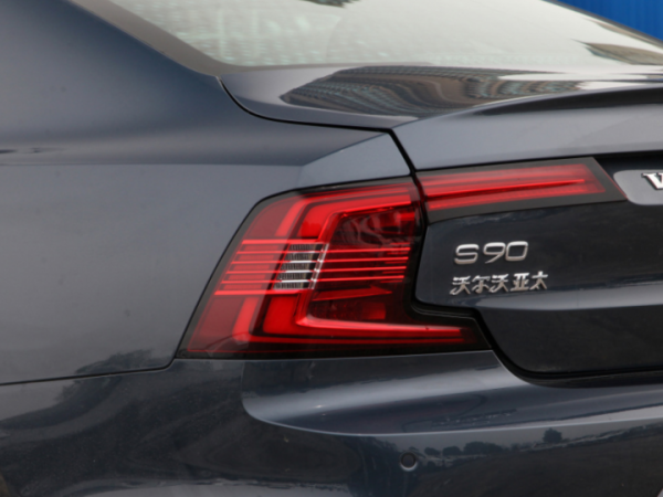 沃尔沃s90和凯迪拉克ct6哪个好