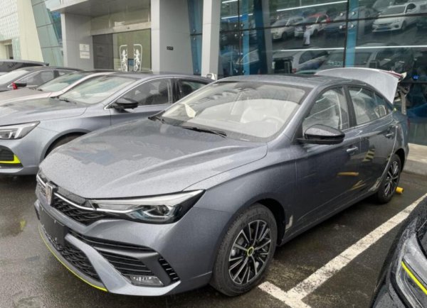 吉利和荣威哪个质量好