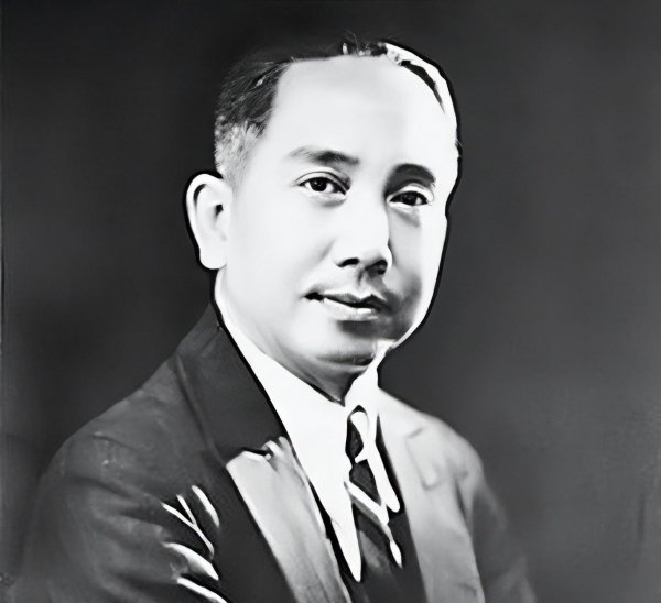 中国银幕的第一位女演员