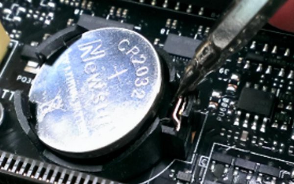 主机开了显示器没反应什么原因