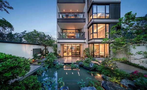 叠拼别墅是什么意思