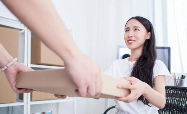 如何约女孩子出来见面