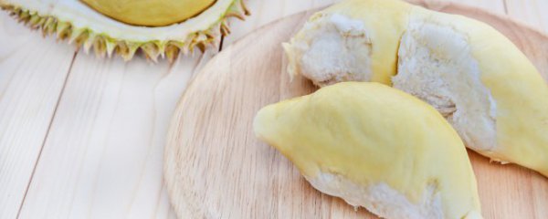 海鲜能和榴莲一起吃吗