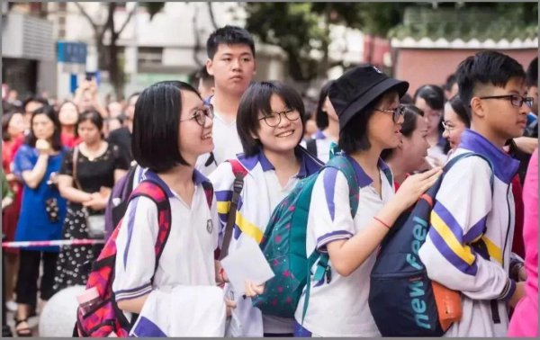 高中借读生的利弊