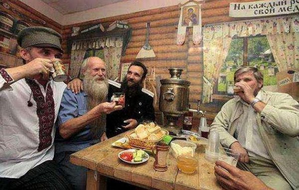 俄罗斯男女人口比例是多少