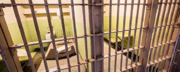 监狱看人需要什么手续