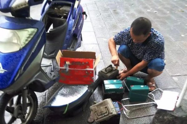 在镇上开什么店好赚钱