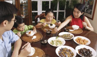 中餐礼仪注意事项有哪些 吃中餐要注意哪些礼仪问题