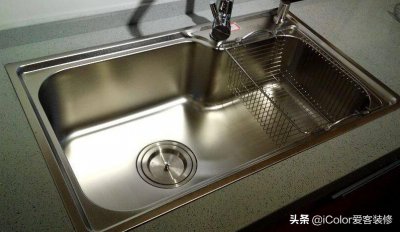 厨房用单水槽好还是双水槽好 双水槽和单水槽哪个比较实用