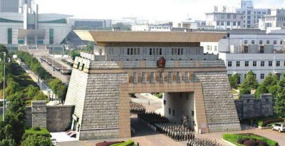 中国有哪些军校 实力强且就业发展好的十所军事学校