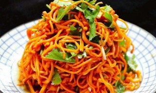 怎样做凉拌新鲜虫草花好吃 如何做凉拌新鲜虫草花好吃