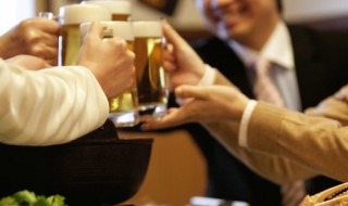 增肌能不能喝酒 增肌可不可以喝酒