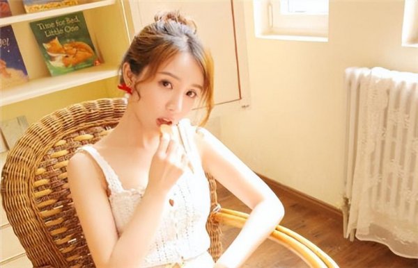 送女朋友生日礼物送什么比较有意义