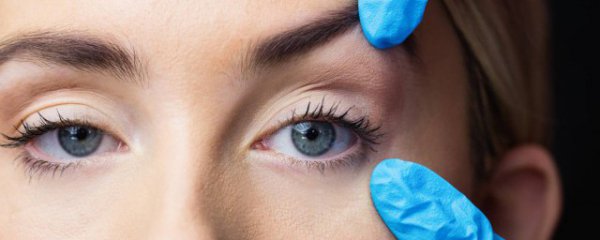 右下眼皮跳是什么预兆