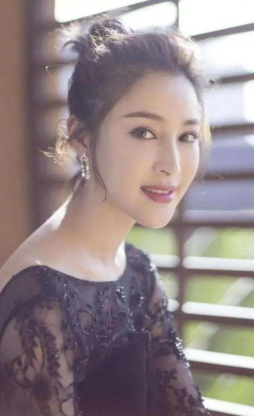 甘婷婷简历资料