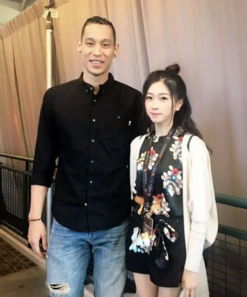 林书豪个人资料介绍