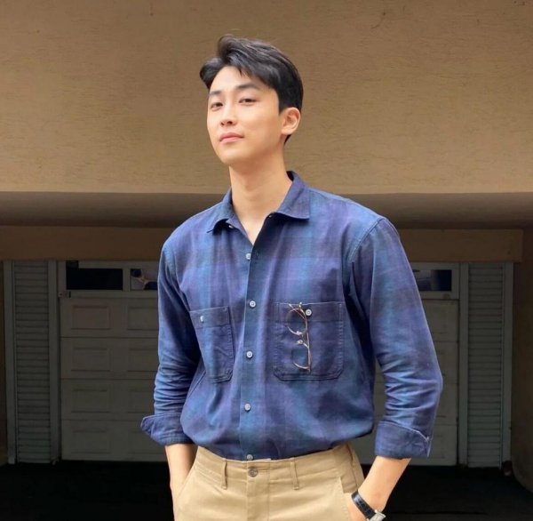 男士长脸适合什么发型