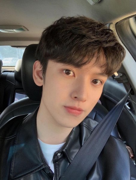 男士长脸适合什么发型