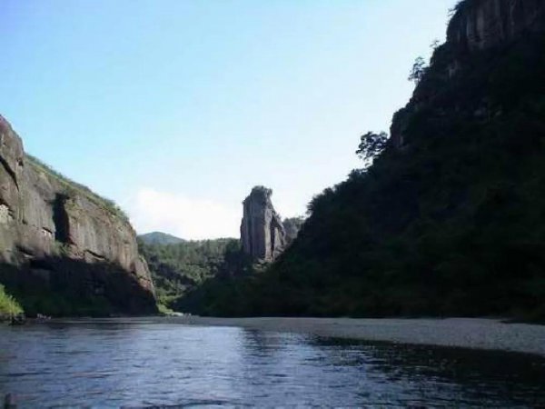 神女峰在哪里在哪个省的位置