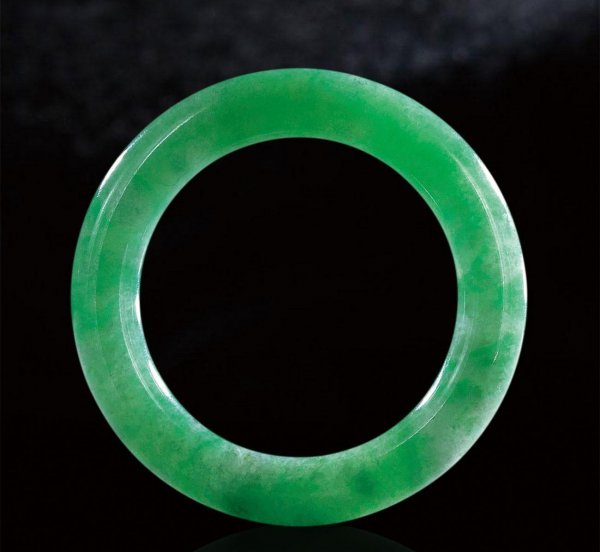 戴翡翠对身体有什么好处