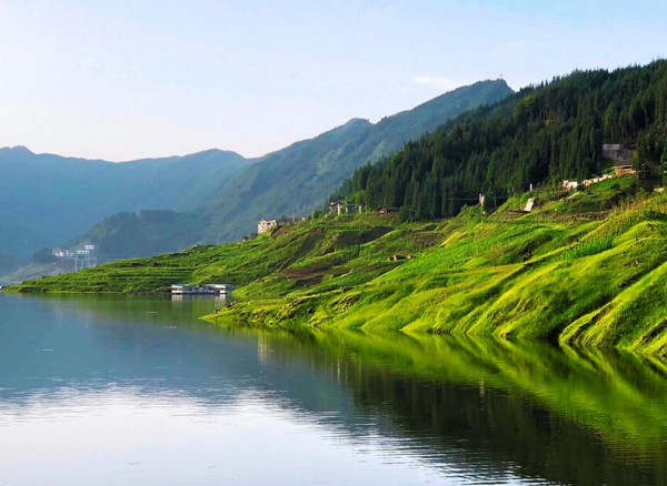 瓦屋山雅女湖在哪里