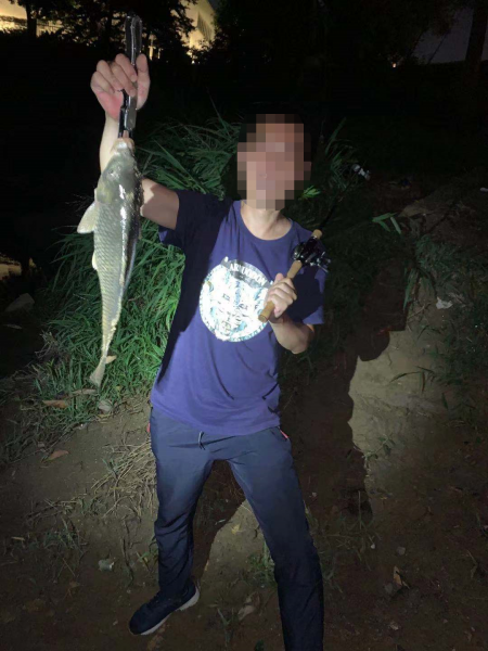 路亚晚上可以玩吗